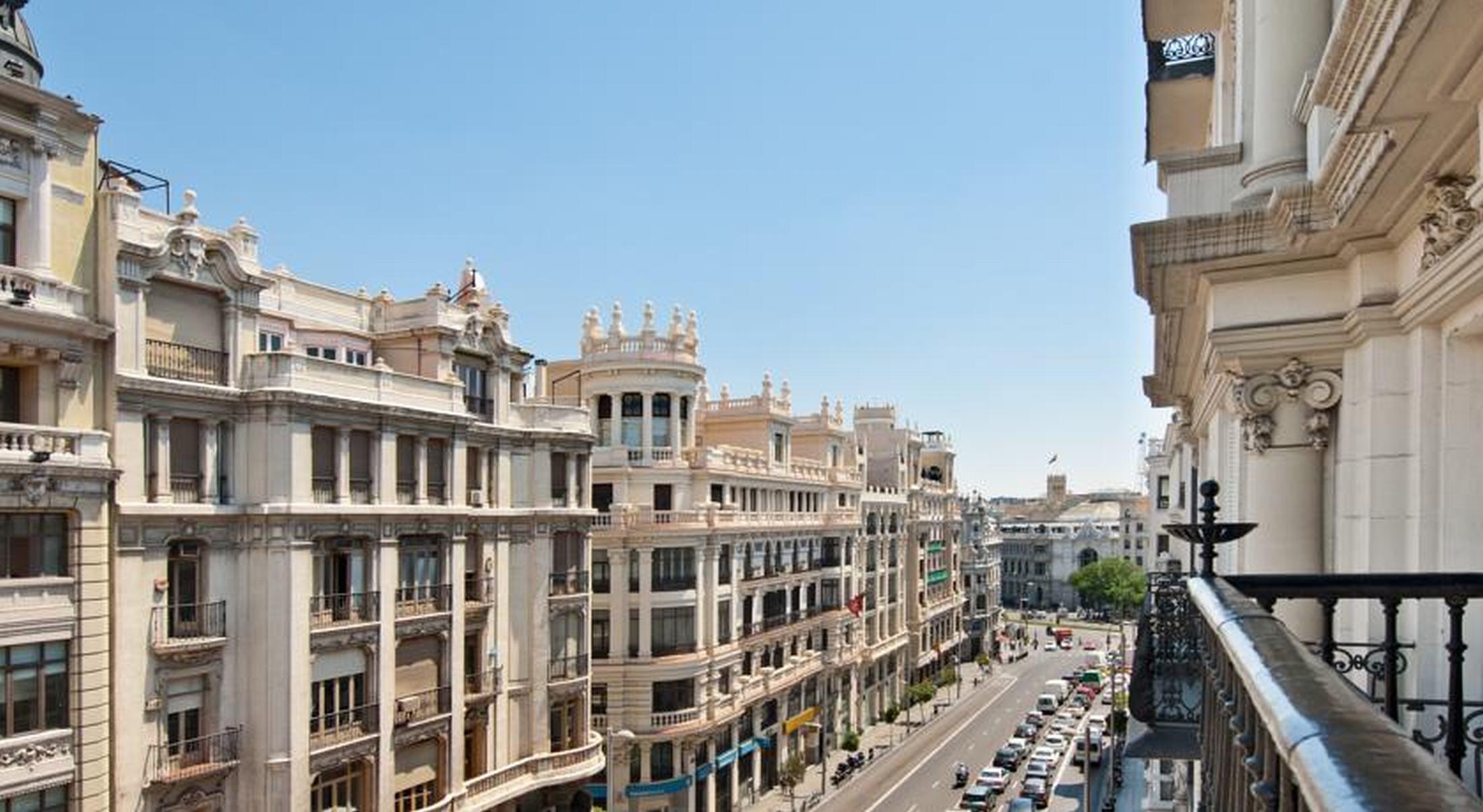 Catalonia Gran Via Madrid Hotel Bagian luar foto